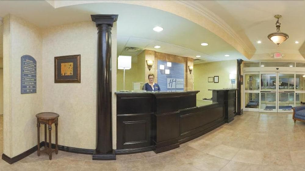 Holiday Inn Express Hotel & Suites Frankfort By Ihg Ngoại thất bức ảnh