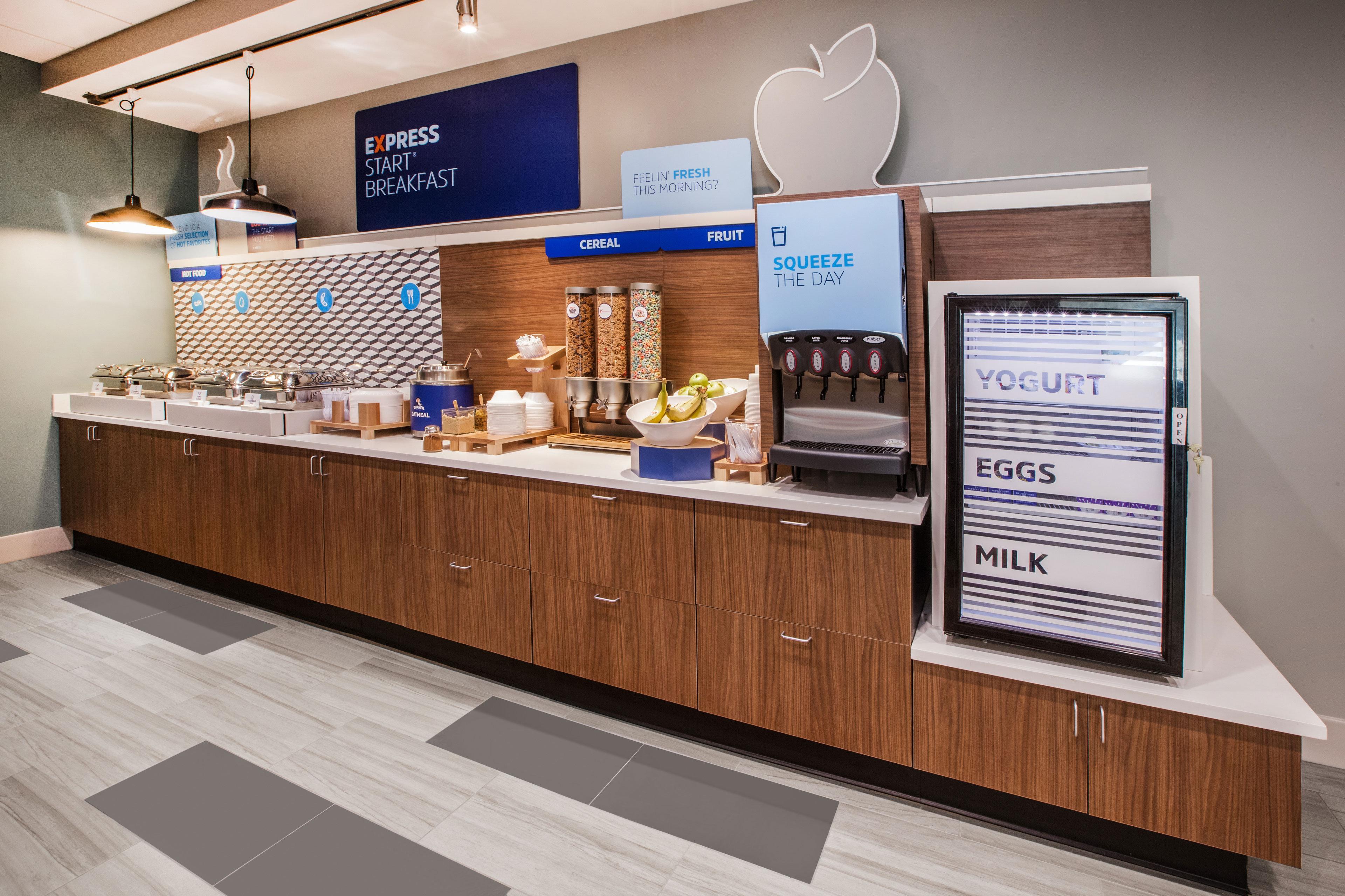Holiday Inn Express Hotel & Suites Frankfort By Ihg Ngoại thất bức ảnh