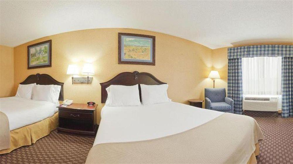 Holiday Inn Express Hotel & Suites Frankfort By Ihg Ngoại thất bức ảnh