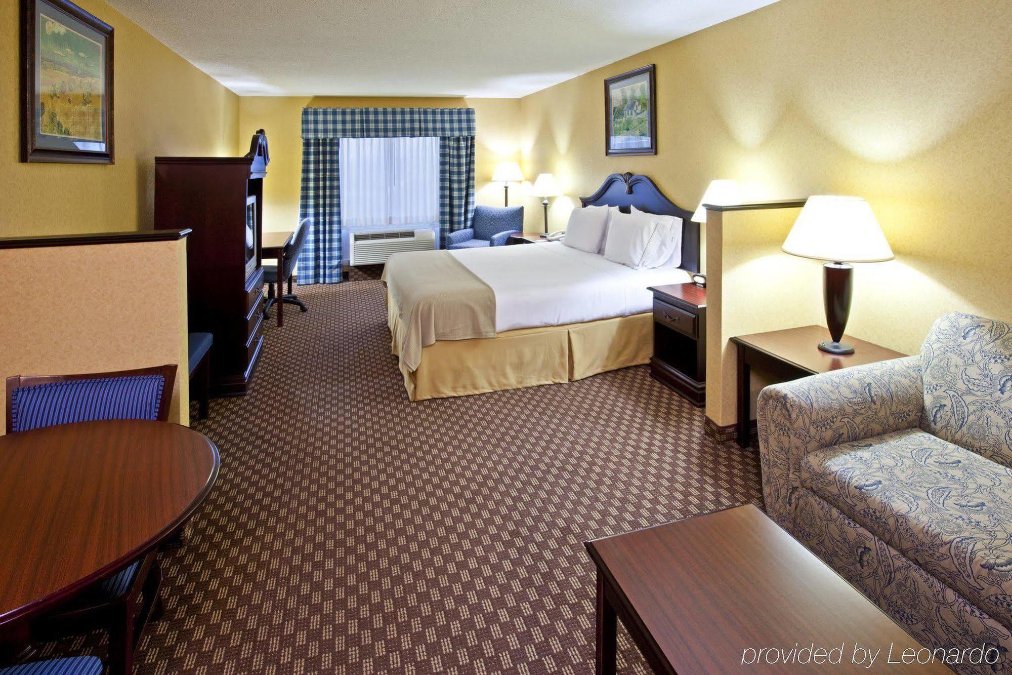 Holiday Inn Express Hotel & Suites Frankfort By Ihg Ngoại thất bức ảnh