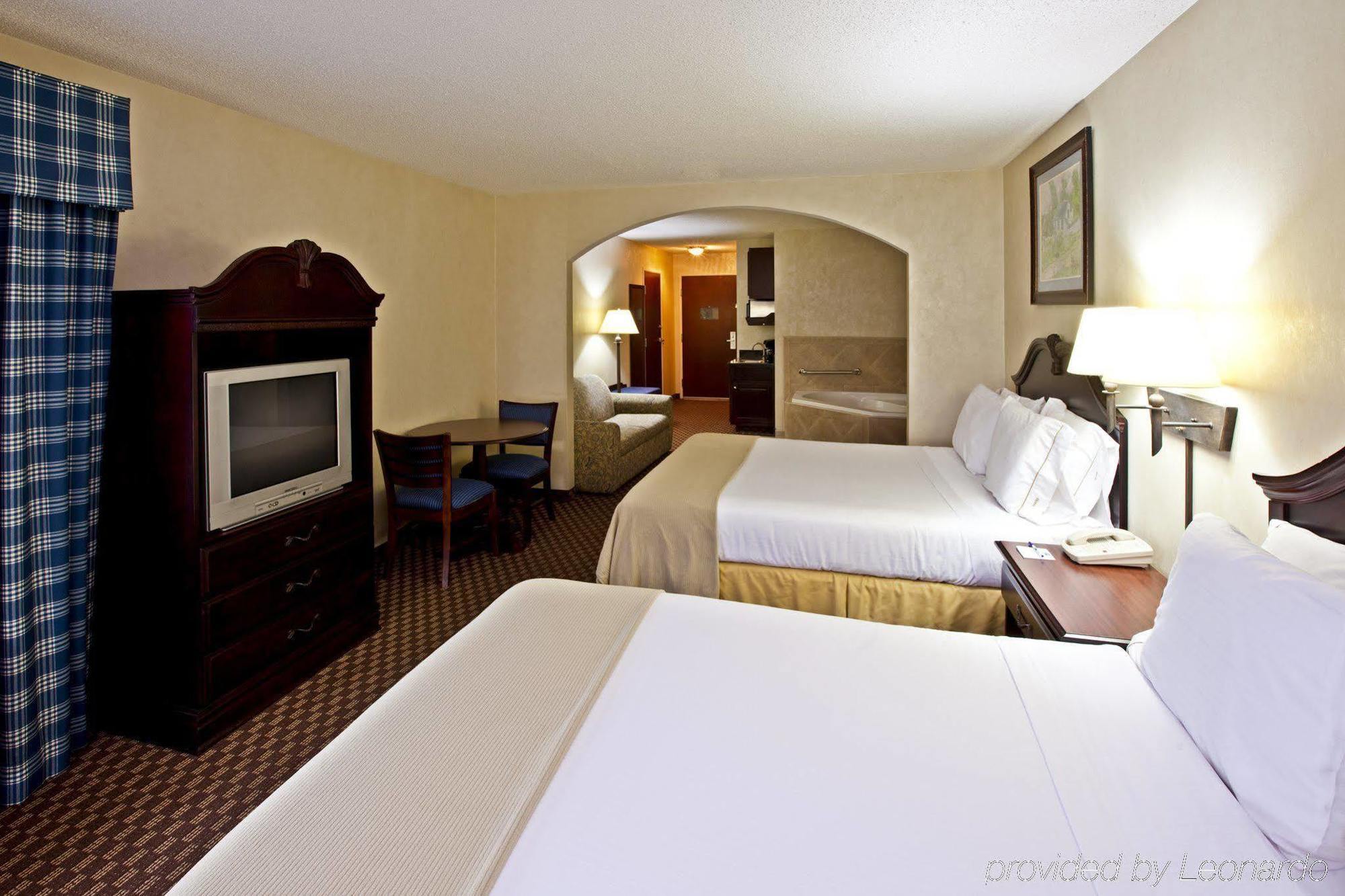 Holiday Inn Express Hotel & Suites Frankfort By Ihg Phòng bức ảnh